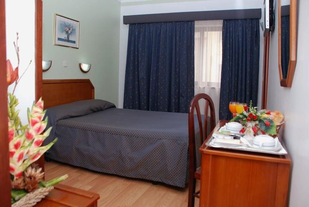 Hotel Anjos Lisboa Eksteriør billede