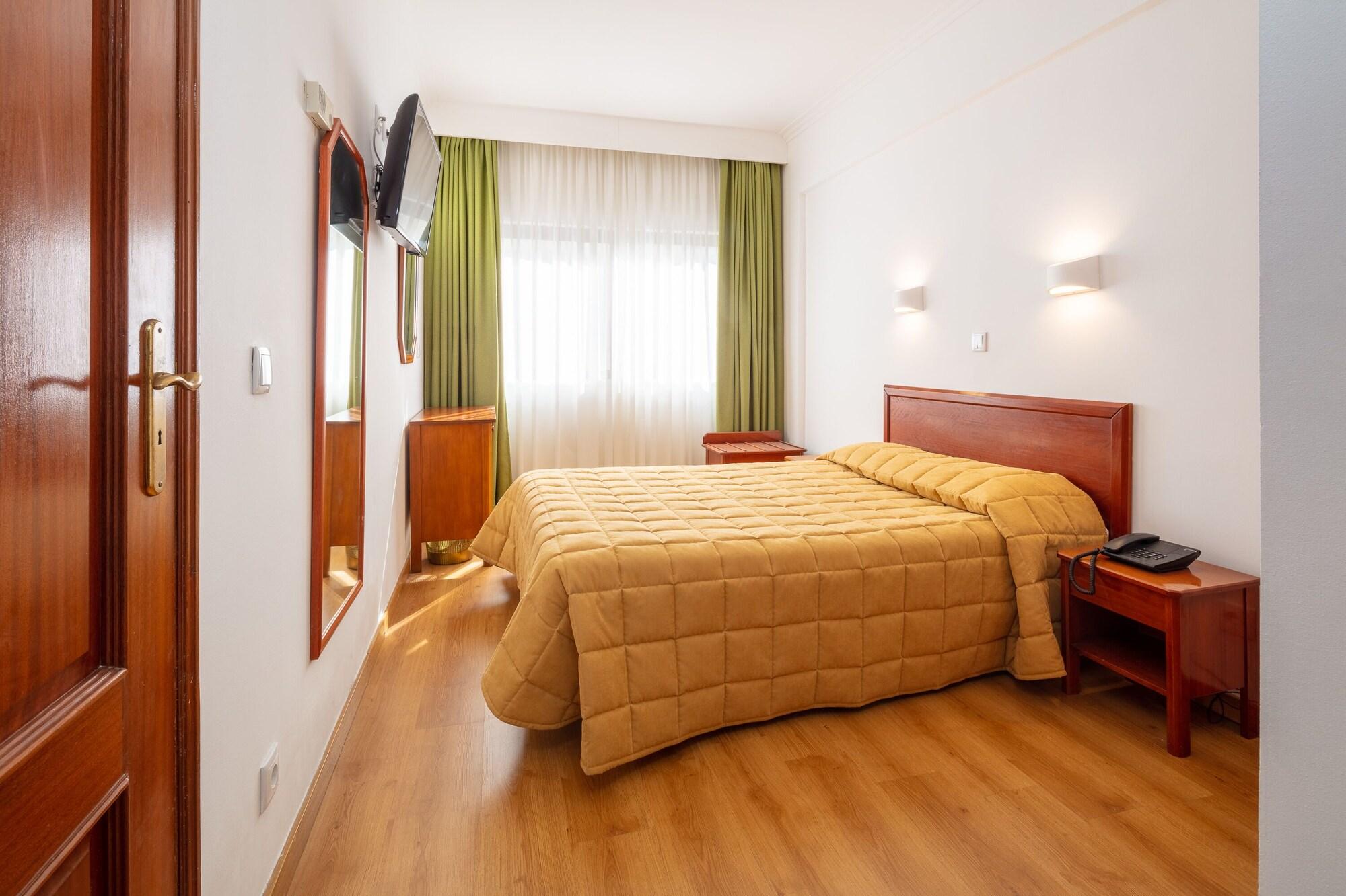 Hotel Anjos Lisboa Eksteriør billede