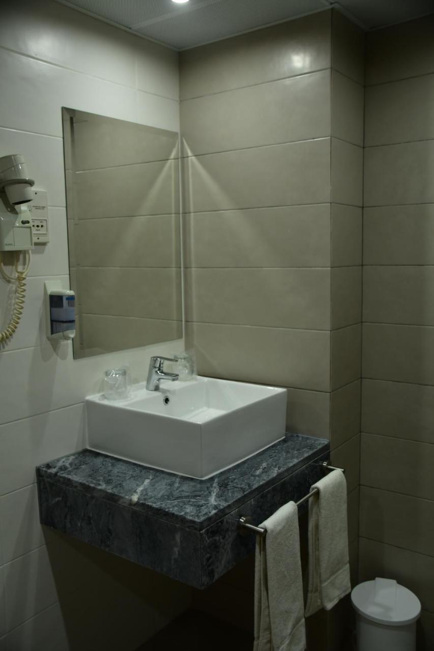Hotel Anjos Lisboa Eksteriør billede